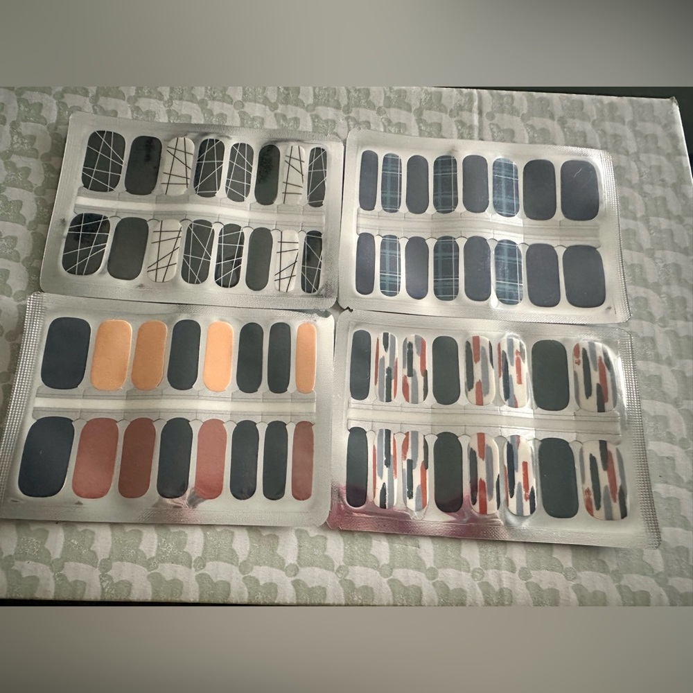 Nail Stickers - Picture 2 of 4